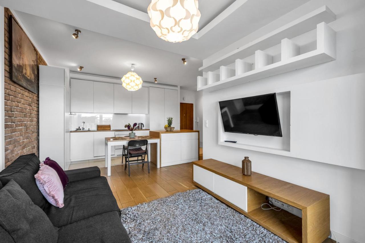 Spacious 2 Bedroom Ac Dalanowska 46 Warsaw Exterior photo