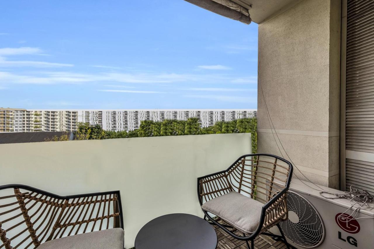 Spacious 2 Bedroom Ac Dalanowska 46 Warsaw Exterior photo